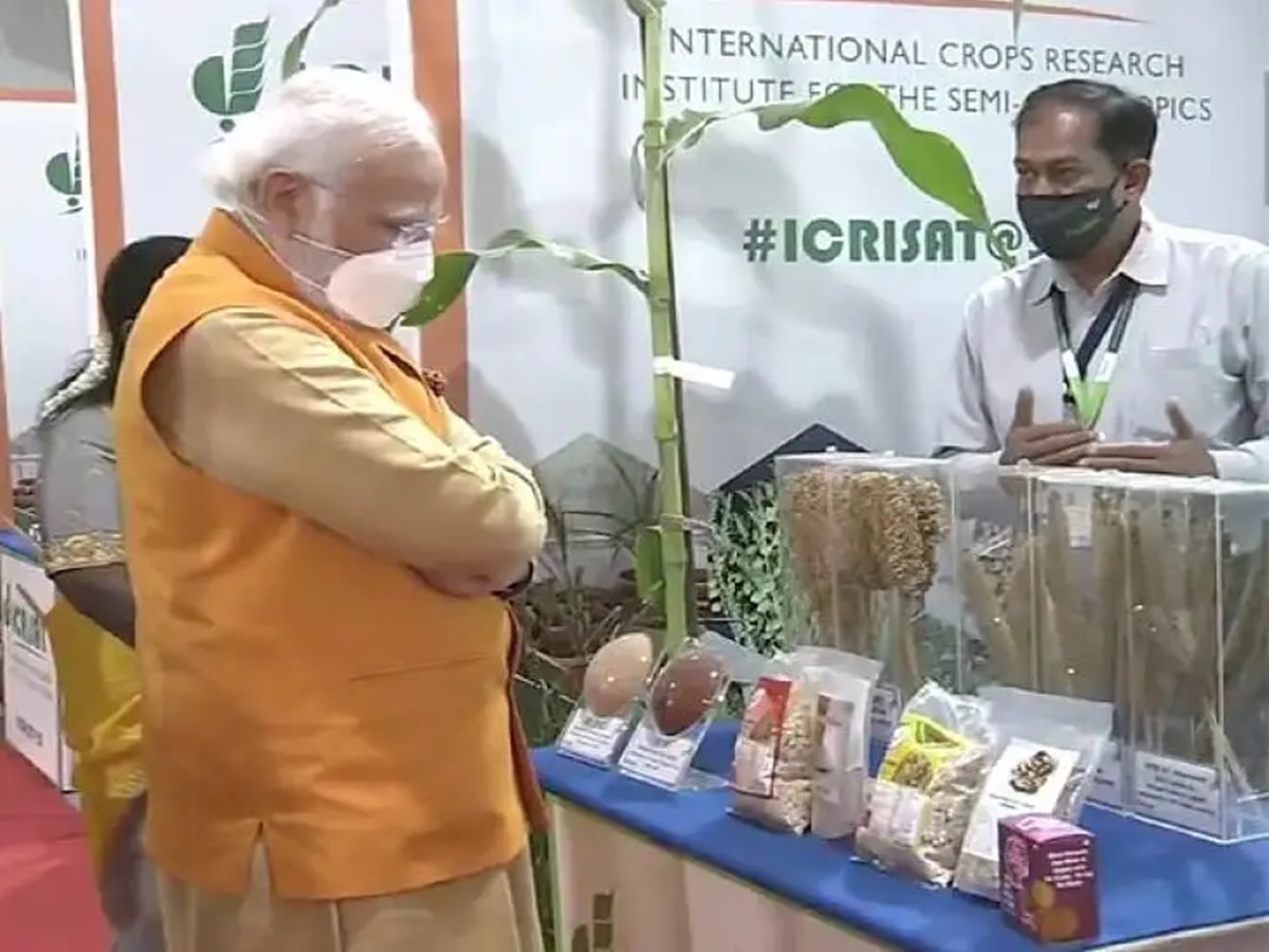 వాతావరణ మార్పులను తట్టుకునే కొత్త వంగడాలు సృష్టించాలి: ప్రధాని మోదీ