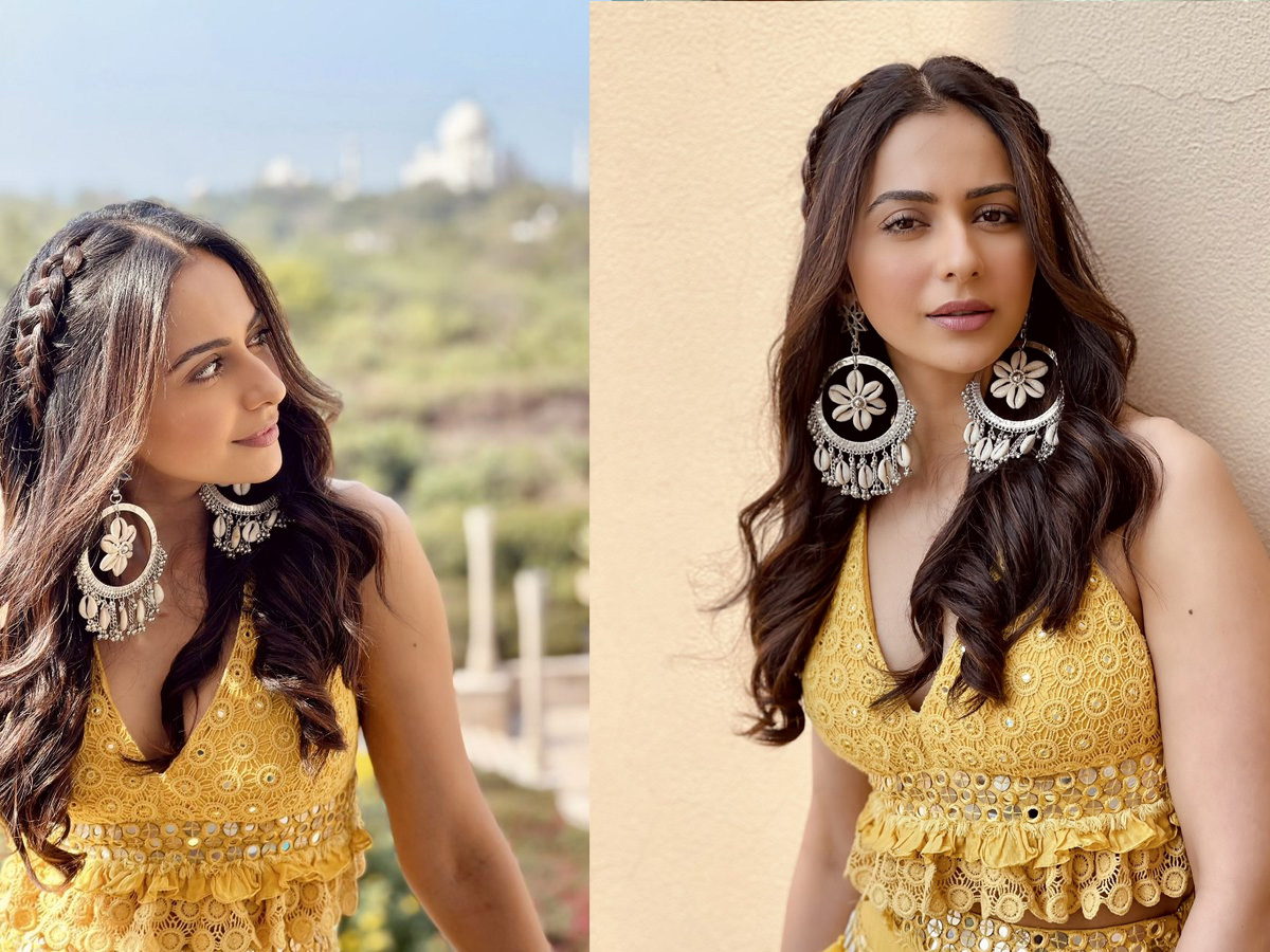 Rakul Preeth Singh: ప్రేమకు చిహ్నం నువ్వా.. నీ నవ్వా