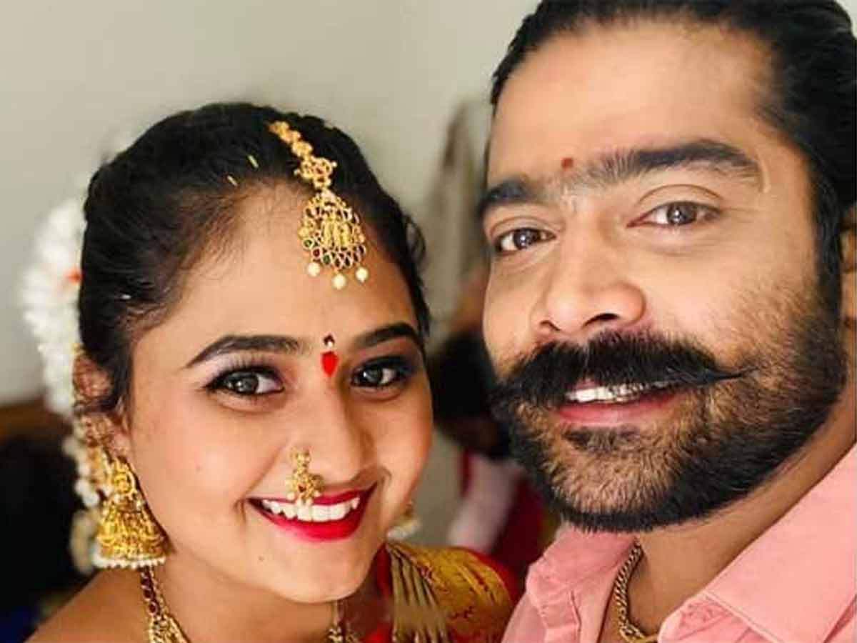 ఒక ఇంటివాడైన సింగర్ రేవంత్