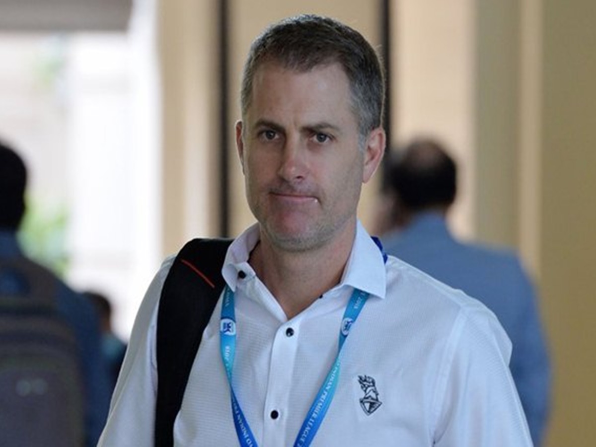 Sunrisers Hyderabad: అసిస్టెంట్ కోచ్ పదవికి సైమన్ కటిచ్ రాజీనామా