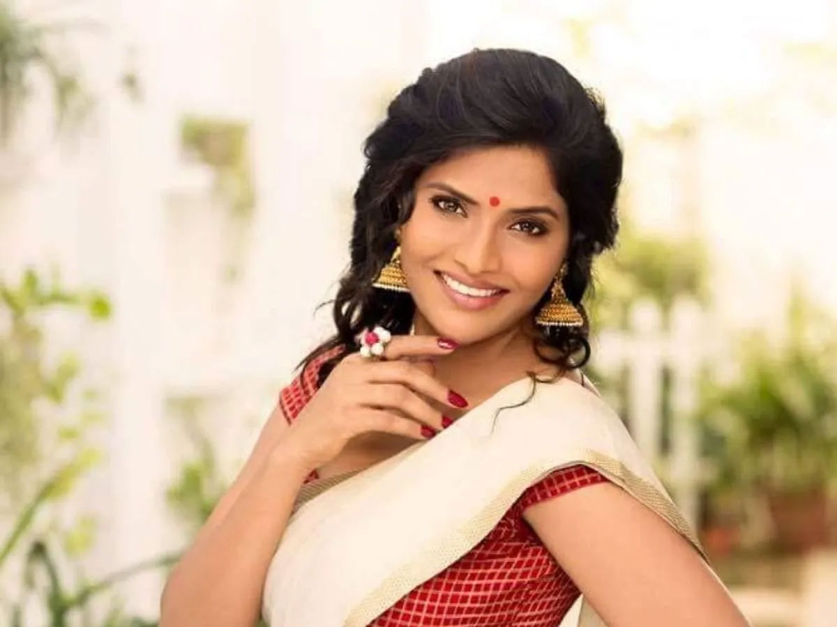 Sri Rapaka : బిబి ఓటిటీకి నగ్న బ్యూటీ.. అంతా వర్మ వలనేనా..?