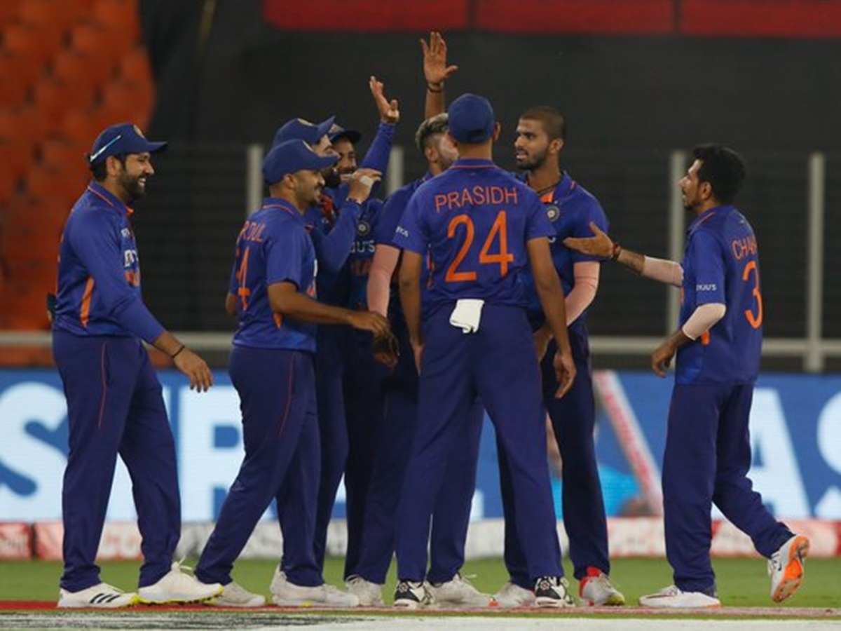 IND Vs WI: వైట్ వాష్‌పై టీమిండియా గురి.. నేడు విండీస్‌తో మూడో వన్డే