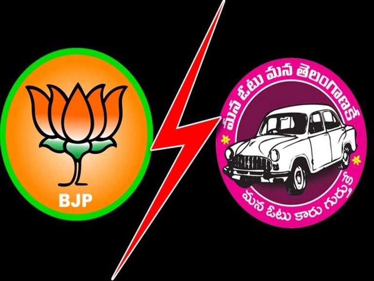 సోషల్ మీడియాలో టీఆర్ఎస్ Vs బీజేపీ.. పోటాపోటీ ట్వీట్లు