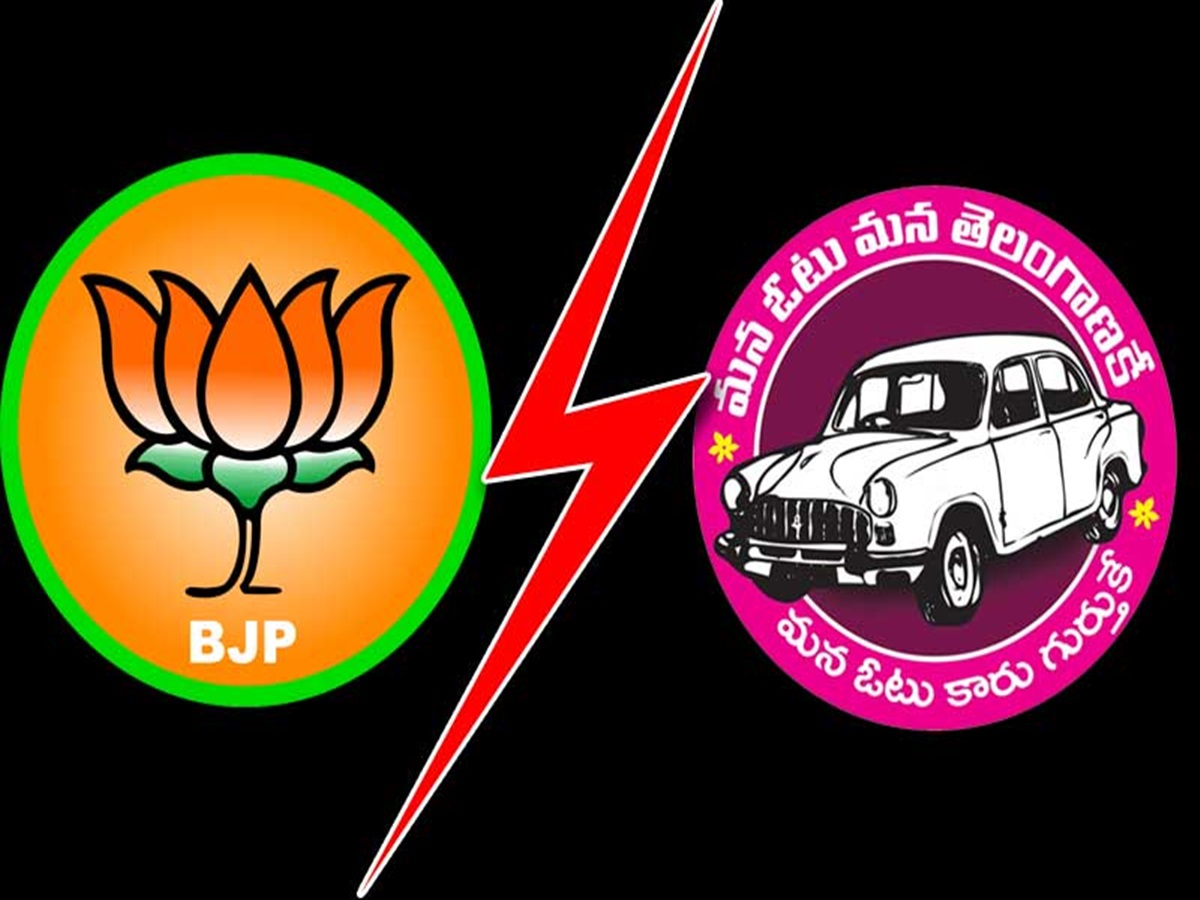 సోషల్ మీడియాలో టీఆర్ఎస్ Vs బీజేపీ.. పోటాపోటీ ట్వీట్లు