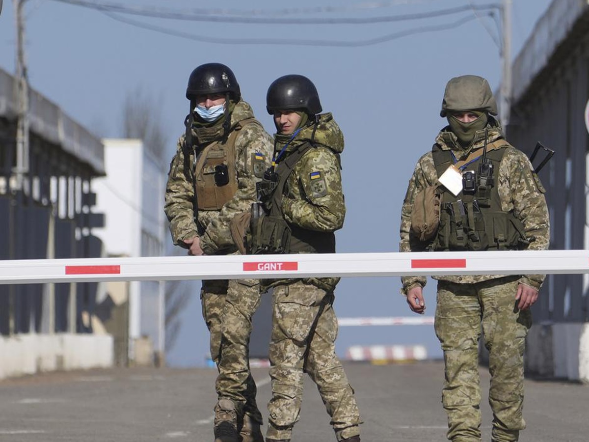 Ukraine Crisis : ఉక్రెయిన్‌లోని రష్యా రాయబార కార్యాలయం ఖాళీ