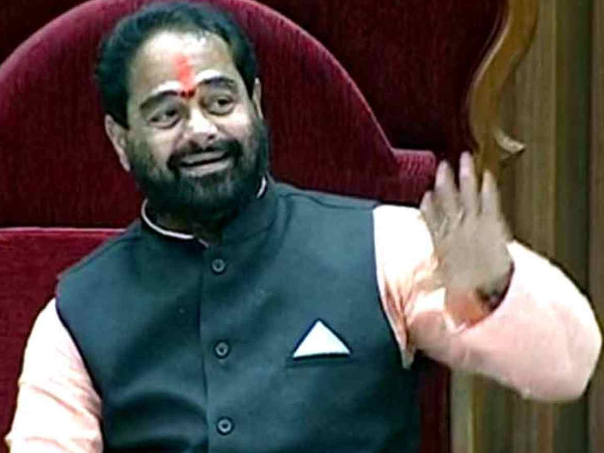 AP Assembly: టీడీపీ ఎమ్మెల్యేలపై సస్పెన్షన్‌ వేటు