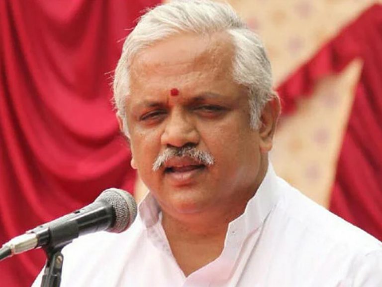 BJP Leader Santosh : హైదరాబాద్‌ను వదలండి.. సొంత ప్రాంతాలకు వెళ్ళండి