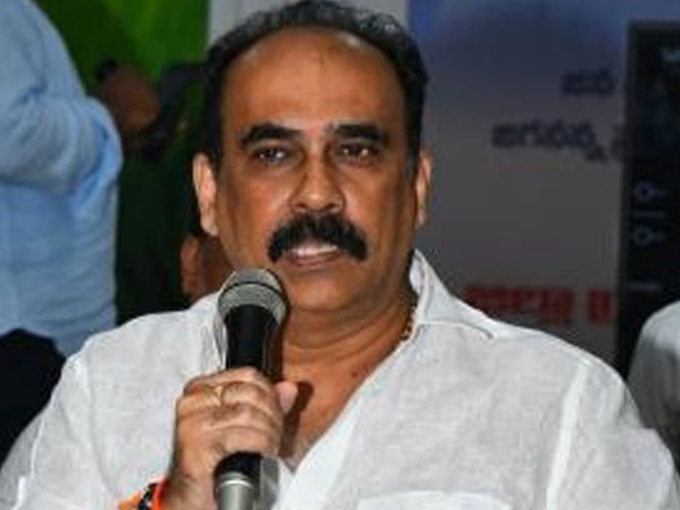 Balineni: జనసేనానిపై మండిపడ్డ ఏపీ మంత్రి.. ఆయనకు అది అలవాటు..!