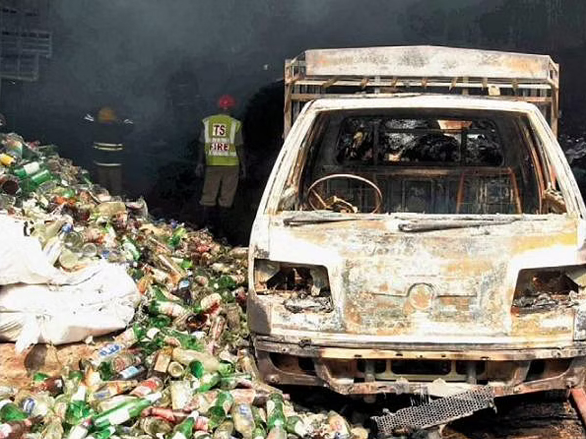 Bhoiguda Fire Accident : వేగంగా పోలీసుల దర్యాప్తు.. త్రీడీ స్కానర్‌తో క్లూస్‌ టీమ్