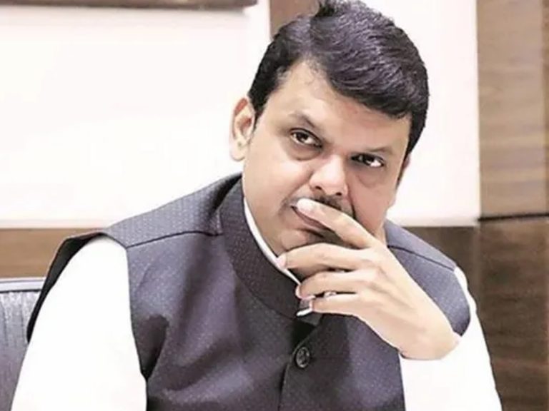 Phone Tapping Case: మాజీ సీఎంకు పోలీసుల నోటీసులు.. రేపు విచారణకు రండి..