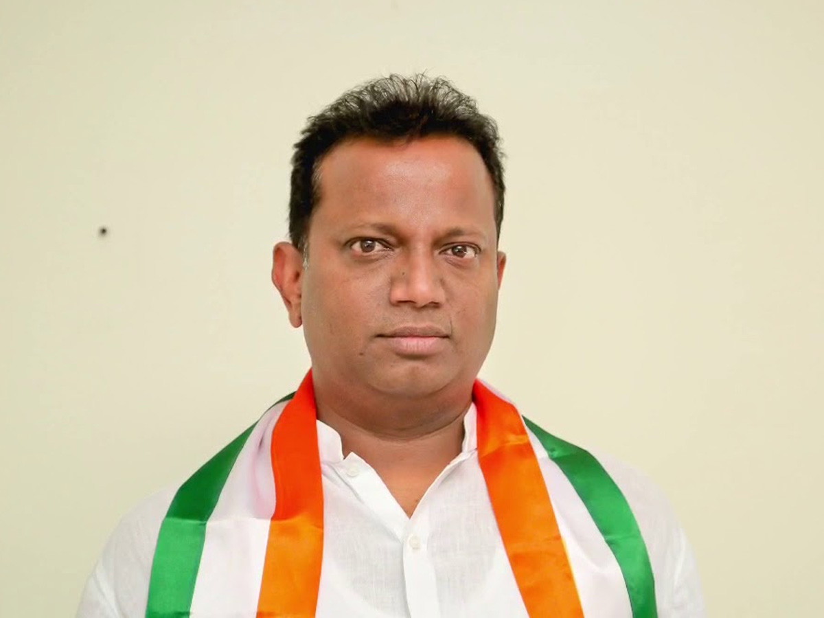 Eravathri Anil : రేవంత్ రెడ్డి పీసీసీ అయ్యాక పార్టీ ప్రజల్లోకి బాగా వెళ్ళింది