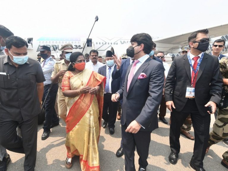 Jyotiraditya Scindia : ప్రయాణీకుల సంఖ్య నానాటికీ పెరుగుతోంది