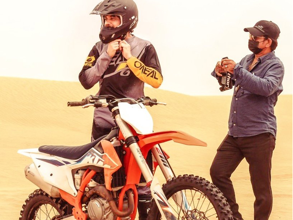 The Ghost : ఎడారిలో యాక్షన్.. నాగార్జున స్టంట్స్ స్టార్ట్