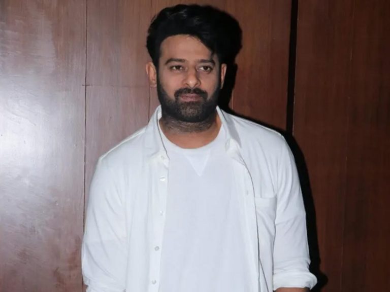 Prabhas : ఫ్యాన్స్ కు షాక్… సర్జరీ కోసం విదేశాలకు?