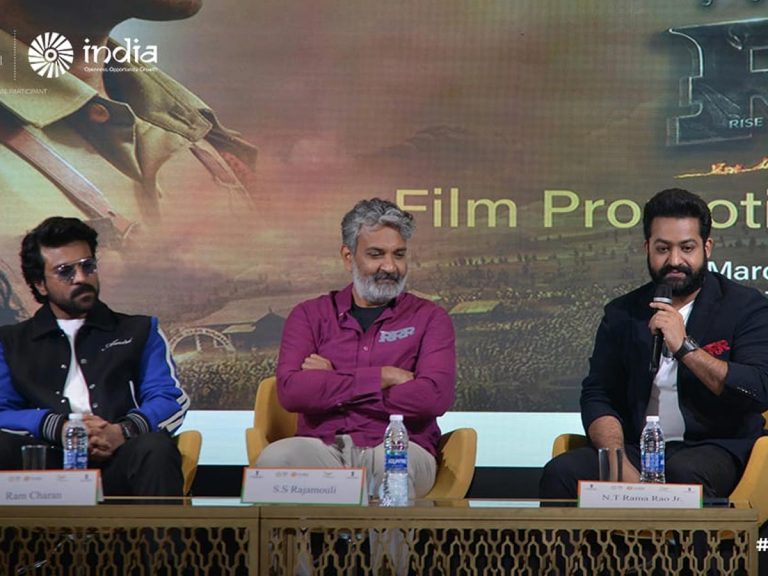 RRR in Dubai : రోరింగ్ రెస్పాన్స్… వీడియో వైరల్