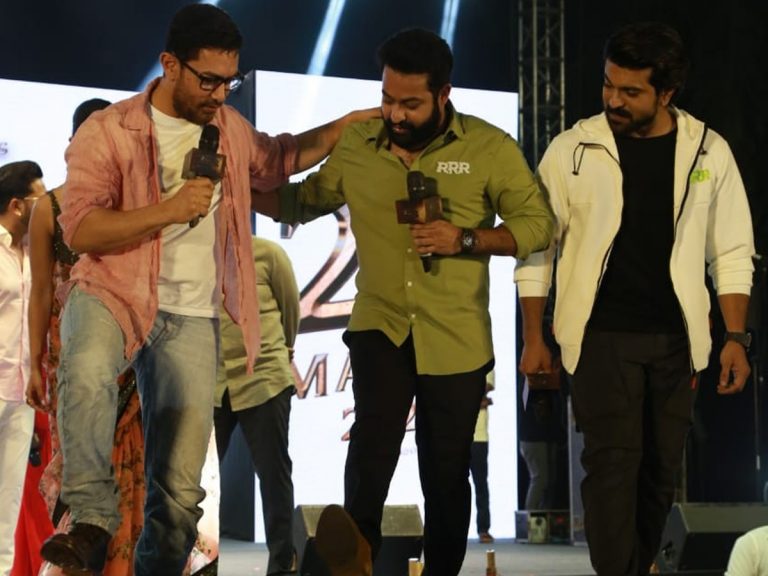 RRR in Delhi : తారక్, చెర్రీతో అమీర్ ‘నాటు’ స్టెప్పులు… వీడియో వైరల్