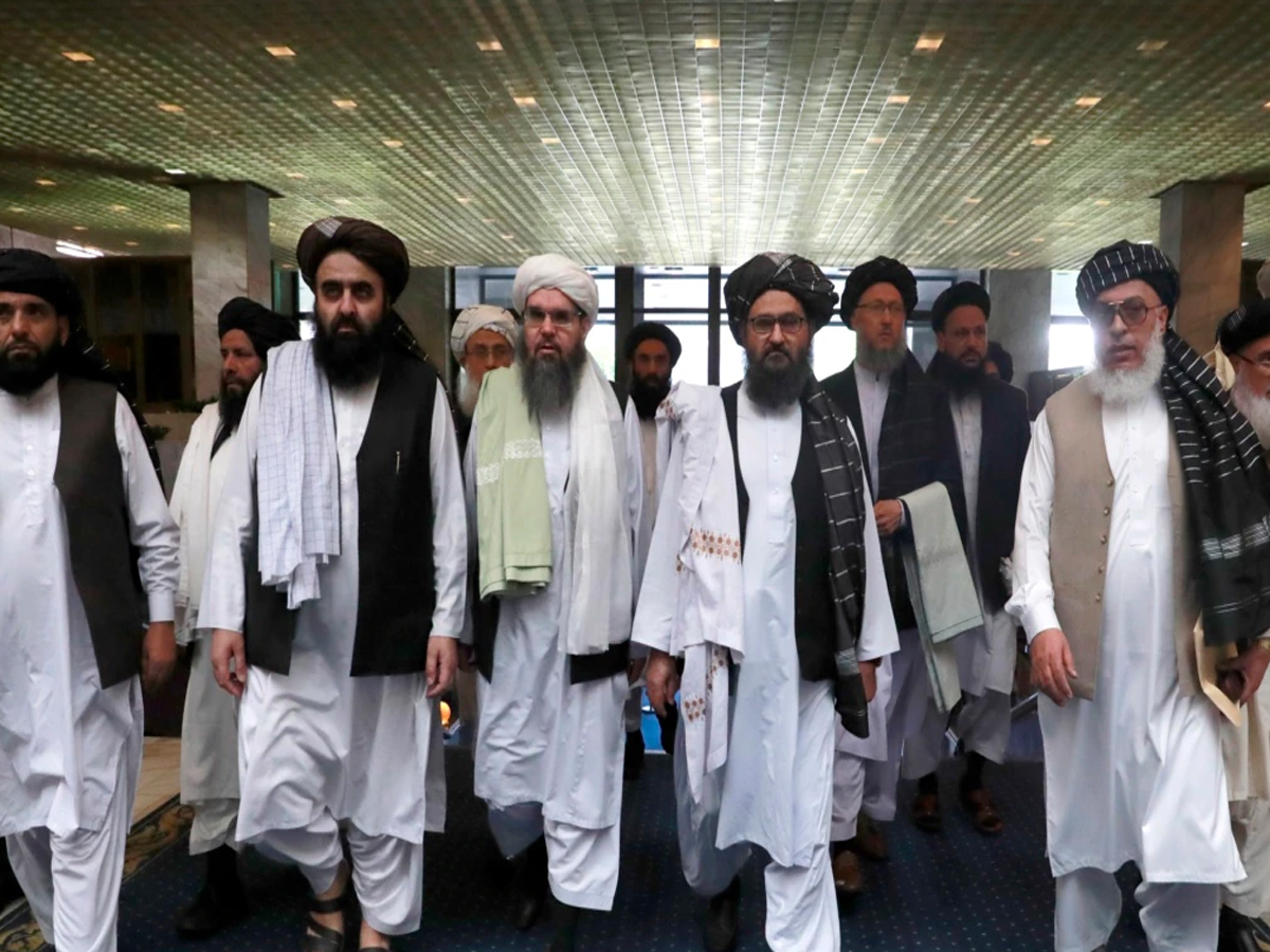 Beard From Work: వాళ్లంతే..! గడ్డం లేకపోతే ఉద్యోగం ఊడుతుందని వార్నింగ్