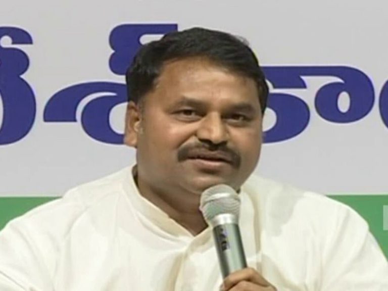 Addanki Dayakar : కొంతమంది వల్ల పార్టీలోఇబ్బందికరంగా మారింది