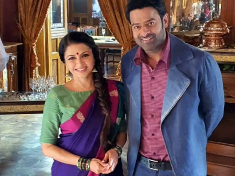 Bhagya Shree: ప్రభాస్ ని నమ్ముకుంటే ఆమెకు దక్కింది ఏంటి..?