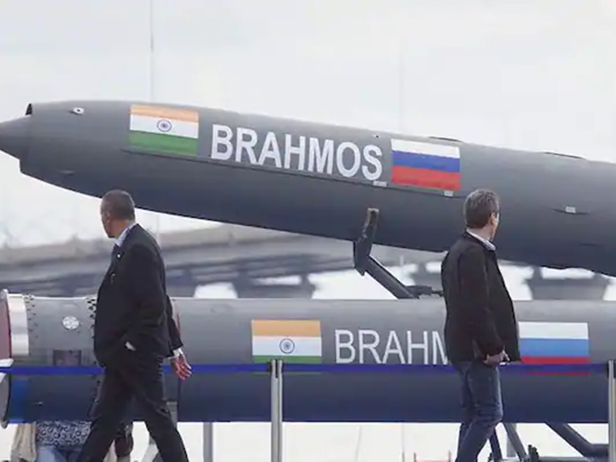 BrahMos Missile: భారత్ అమ్ములపొదిలో చేరనున్న శక్తివంతమైన క్షిపణి
