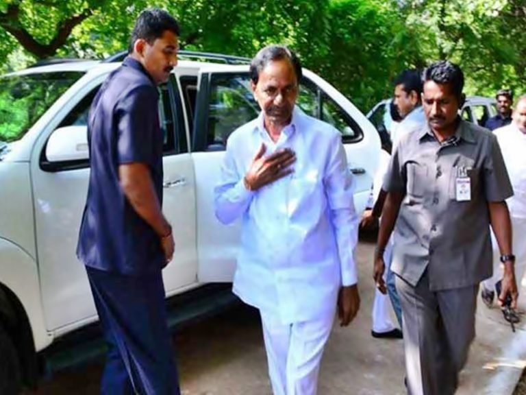 KCR: కేంద్రంపై మరో పోరు.. ఢిల్లీకి కేసీఆర్‌ బృందం