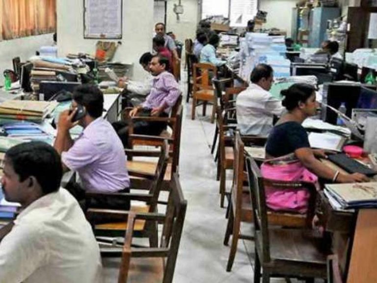 Contract Employees : కాంట్రాక్ట్‌ ఉద్యోగులకు గుడ్‌న్యూస్‌.. వివరాలు రెడీ చేసుకొండి..