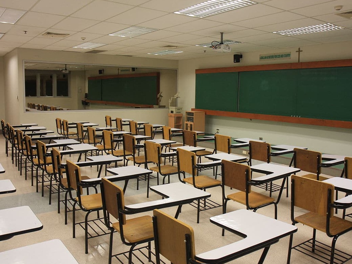 Madhya Pradesh: గవర్నమెంట్ టీచర్ ఆస్తులు చూసి షాకైన అధికారులు