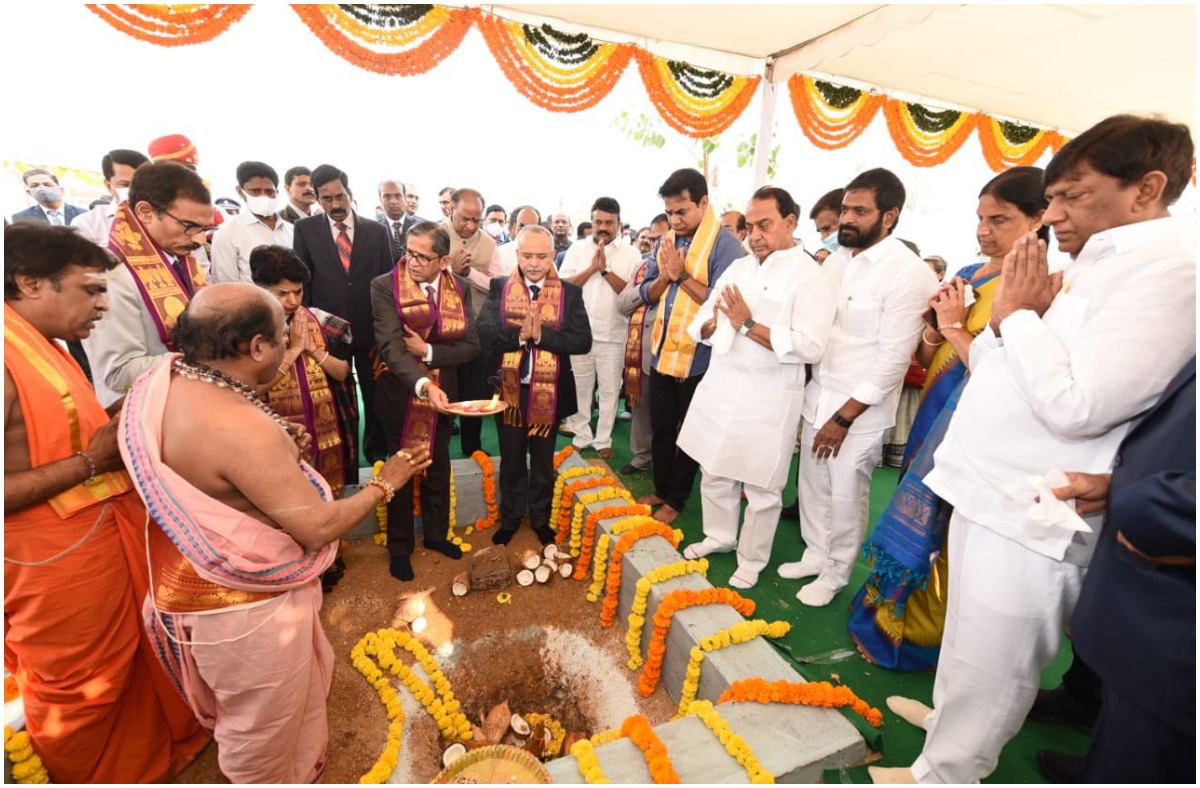 CJI Justice NV Ramana: ఆర్భిట్రేషన్ సెంటర్ తో హైదరాబాద్‌ కి మరింత ఖ్యాతి