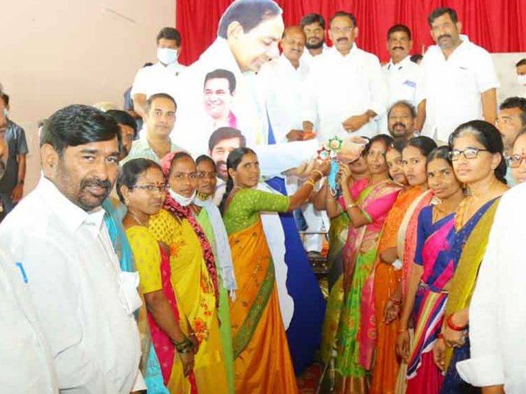 Jagadish Reddy: మహిళల భద్రత, ఆర్థిక స్వావలంబనే ప్రధాన లక్ష్యం