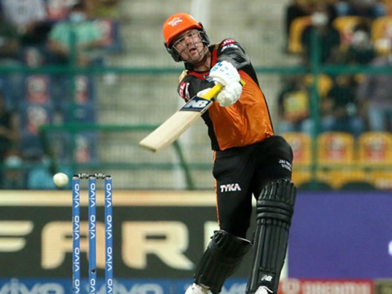 Sunrisers Hyderabad: ఐపీఎల్ నుంచి స్టార్ ఓపెనర్ ఔట్.. అందుకే కావ్య పాప కొనలేదా?