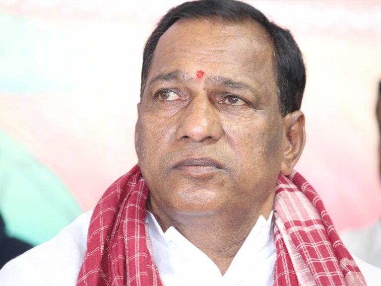 Minister Mallareddy : బెదిరింపు కాల్స్‌.. టీఆర్‌ఎస్‌ మంత్రులను టార్గెట్‌ చేశారా..?