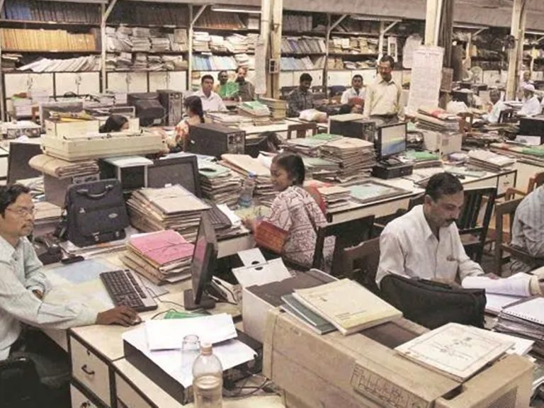 Manipur: ప్రభుత్వం కీలక నిర్ణయం.. వారానికి ఐదురోజులే పనిదినాలు