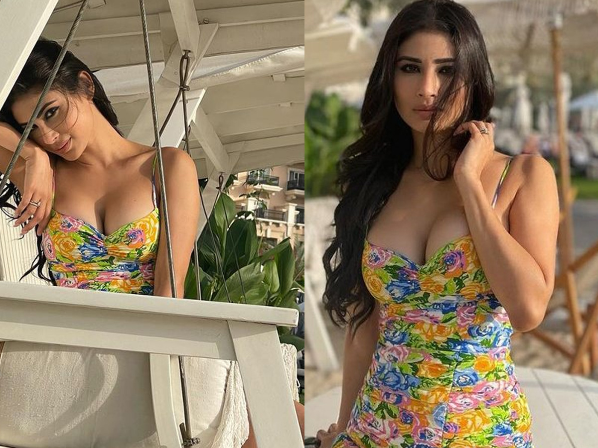 Mouni Roy: పెళ్లి తరువాత కూడా నాగిని అందాల ఆరబోత ఆగలేదుగా