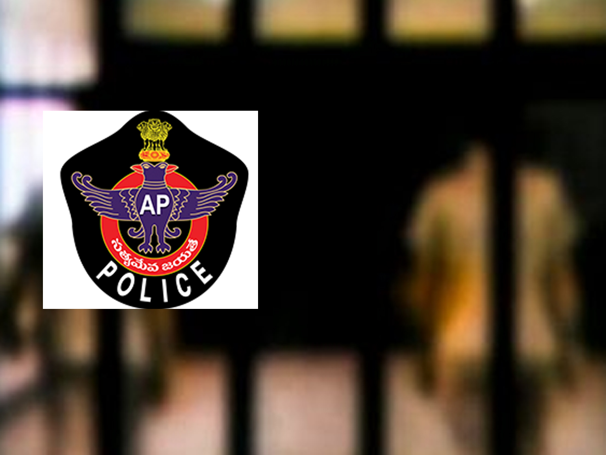 Foreign Tourist: ఇండియా చూద్దామని వచ్చా.. ఇలా జరుగుతుందనుకోలేదు..