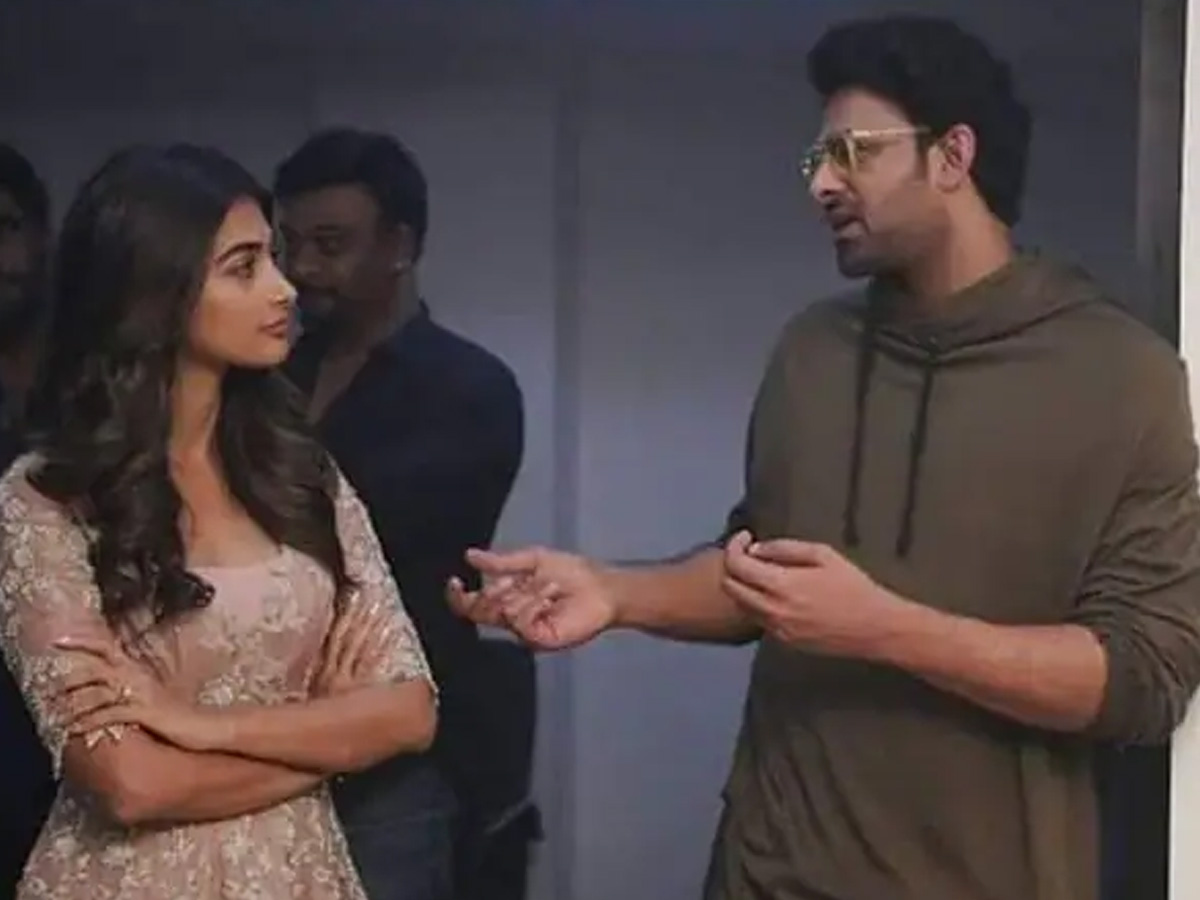 Pooja Hegde: ప్రభాస్ తో గొడవ.. ఎట్టకేలకు బయటపెట్టిన బుట్టబొమ్మ