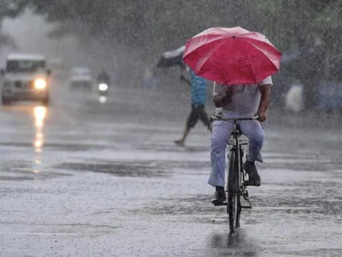 Andhra Pradesh: మండు వేసవిలోనూ పలు ప్రాంతాల్లో భారీ వర్షాలు