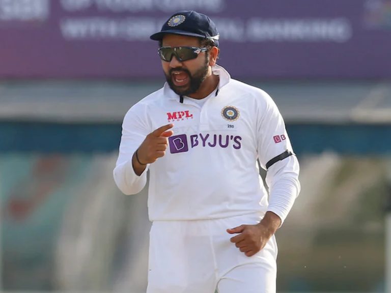 India Vs Sri Lanka: రోహిత్ శర్మ ముందు మరో మైలురాయి