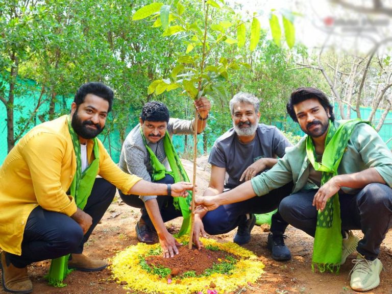 RRR: బిజీ షెడ్యూల్ లోనూ గ్రీన్ ఇండియా ఛాలెంజ్ లో పాల్గొన్న ఆర్ఆర్ఆర్ త్రయం