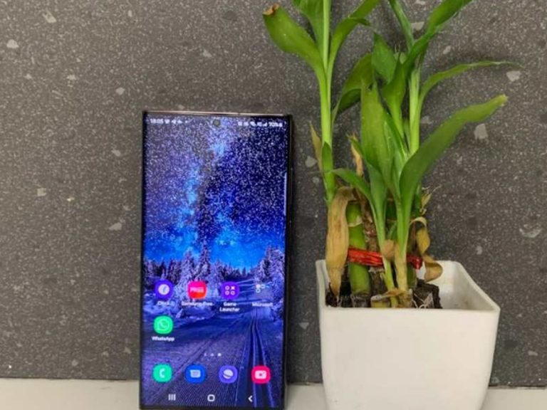 Technology: యూజర్లకు క్షమాపణలు చెప్పిన శాంసంగ్, వన్‌ప్లస్