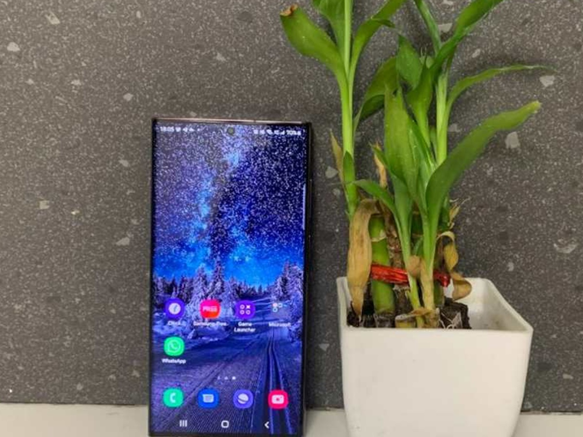 Technology: యూజర్లకు క్షమాపణలు చెప్పిన శాంసంగ్, వన్‌ప్లస్