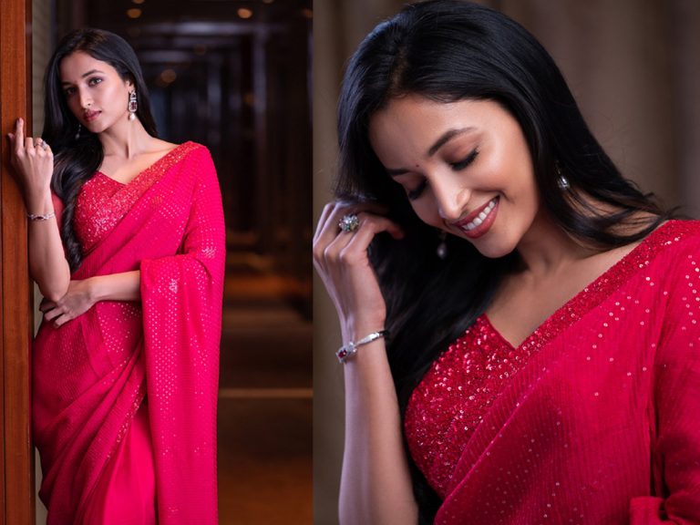 Srinidhi Shetty: పింక్ కలర్ చీరలో రాఖీ బాయ్ లవర్.. అదిరిపోయింది