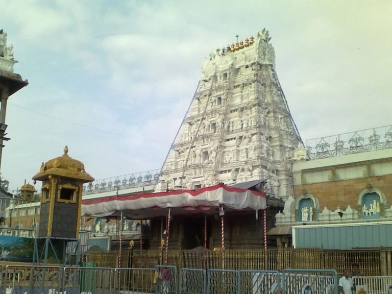 Tirumala: శ్రీవారి భక్తులకు గుడ్ న్యూస్.. వారికి దర్శనభాగ్యం