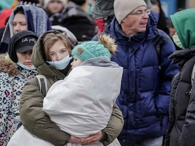 Russia Ukraine War: ఉక్రెయిన్‌లో అతిపెద్ద సంక్షోభం.. 10 రోజుల్లో 15 లక్షల మంది వలస