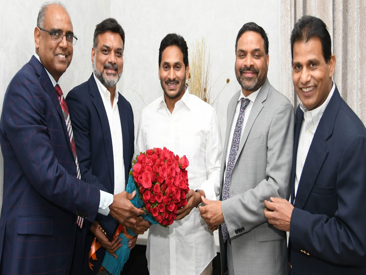 ATA Convention: సీఎం జగన్‌ను కలిసిన ఆటా ప్రతినిధులు