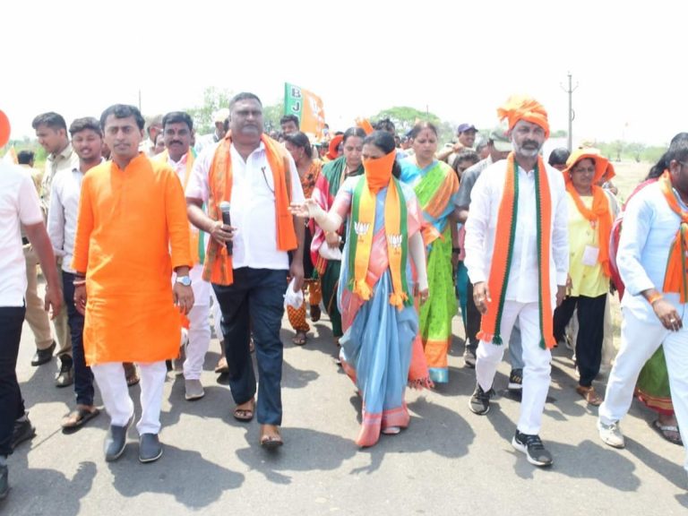 DK Aruna : ఆర్డీఎస్‌పై పనులు చేయిస్తారా లేదా చెప్పండి