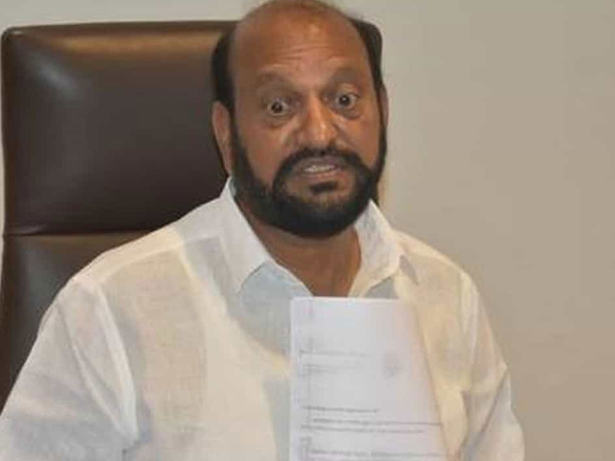 AP: జేసీ సంచలన వ్యాఖ్యలు.. వారిని సంతకాలకు మాత్రమే వాడేస్తున్నారు..!