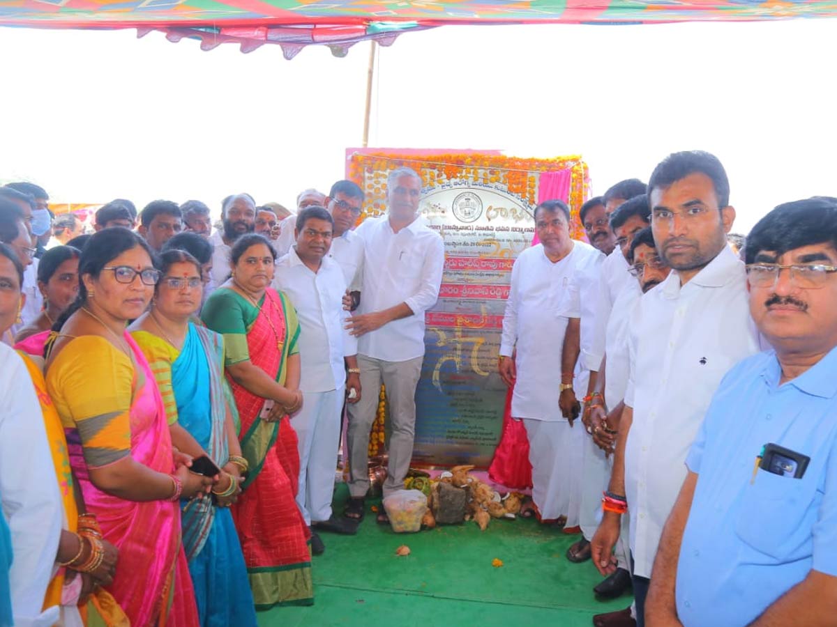 Harish Rao : రాహుల్ గాంధీది ఐరన్ లెగ్.. ఎక్కడ అడుగుపెడితే అక్కడ నాశనం