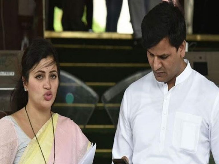 MP Navneet Kaur Arrest : నవనీత్‌ కౌర్ దంపతులు అరెస్ట్‌..