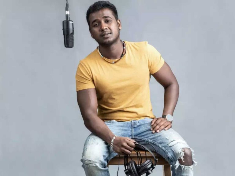 Rahul Sipligunj : పబ్ లో అడ్డంగా దొరికిపోయిన బిగ్ బాస్ విన్నర్… పోలీసుల అదుపులో 150 మంది