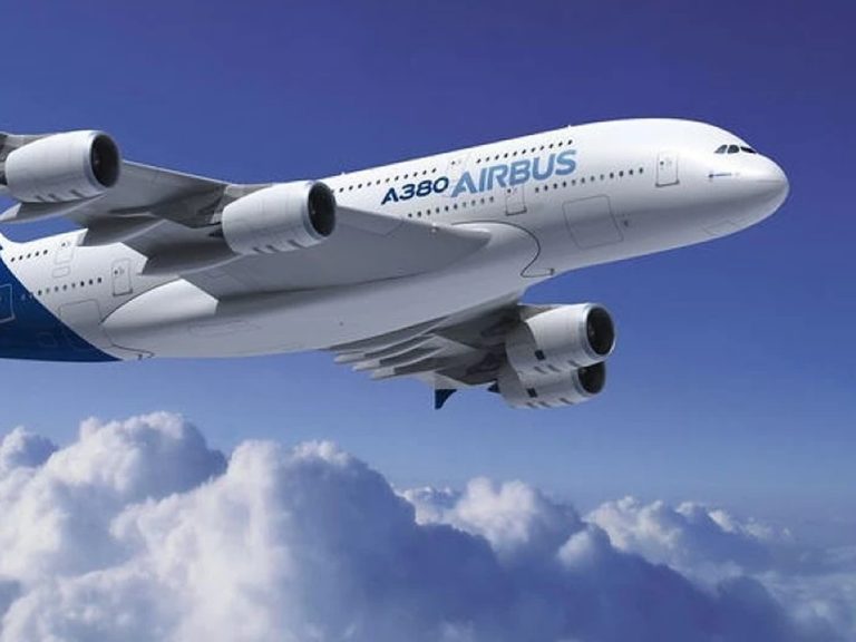 Cooking Oil: విమానయాన రంగంలో సంచలనం.. వంటనూనెతో ప్రయాణించిన విమానం